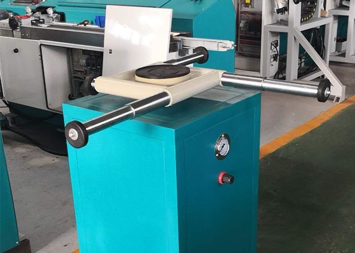 容易なBreightの色によって回されるテーブルは処理する二重ガラスの密封剤ポンプのために作動します