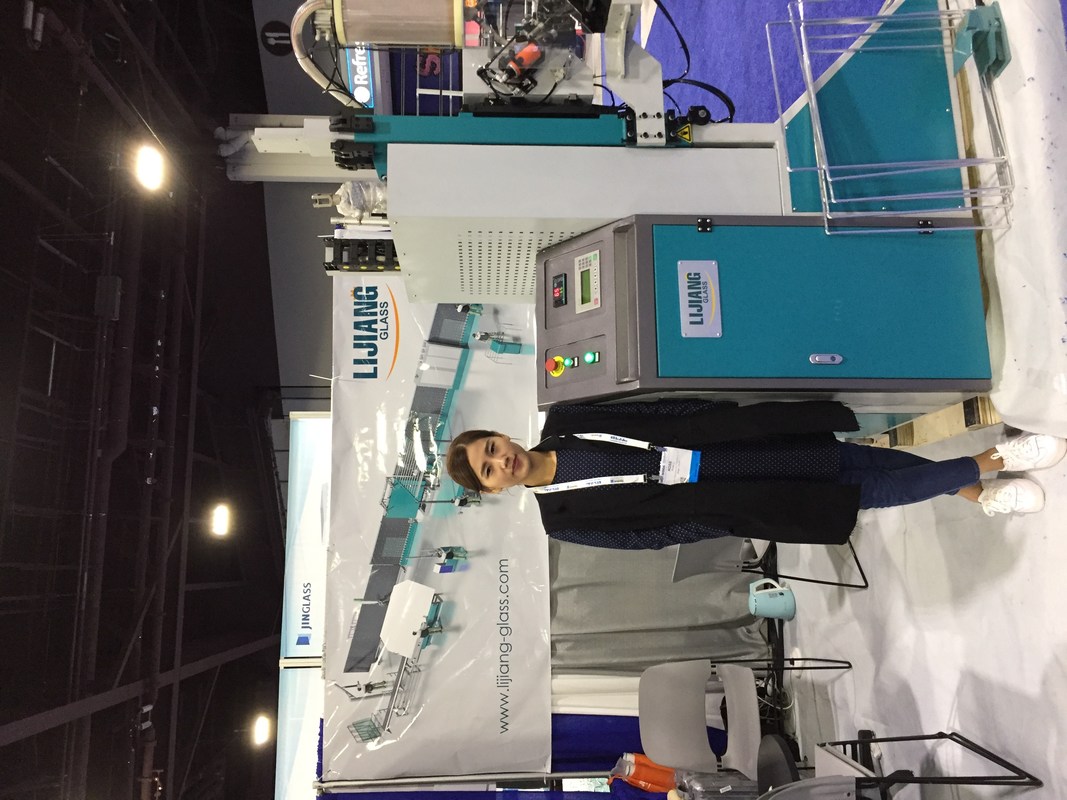 乾燥性がある充填機は自動的にスペーサ フレームのドリル孔の行為を自動的に達成できます