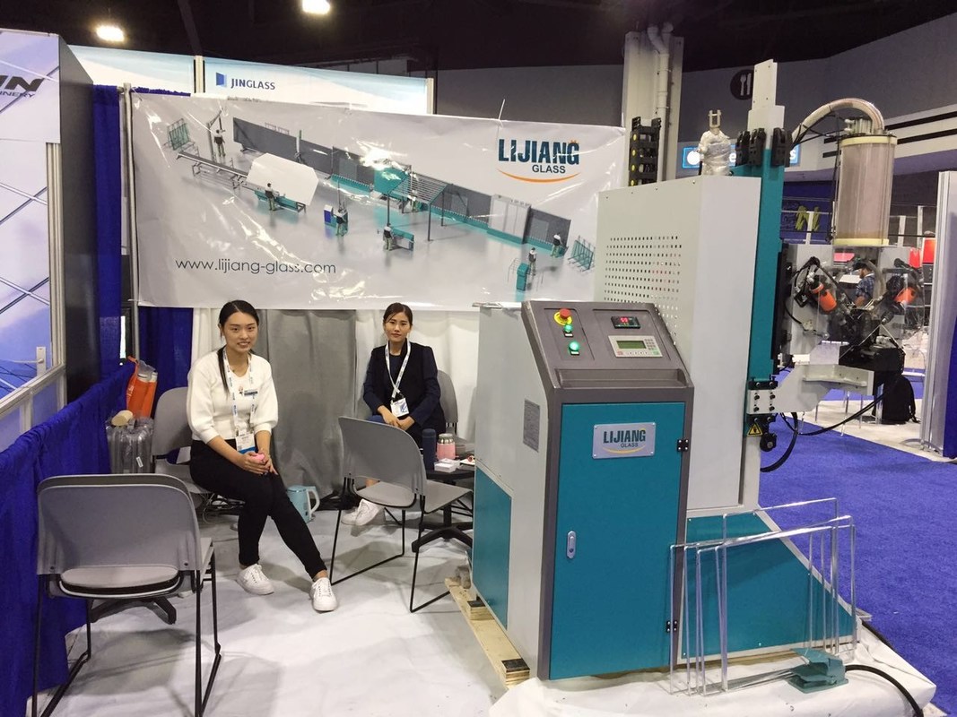 乾燥性がある充填機は自動的にスペーサ フレームのドリル孔の行為を自動的に達成できます