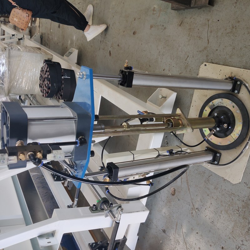 IGライン絶縁ガラスのための絶縁のガラス シーリング ロボット二重三倍およびステップ ガラス