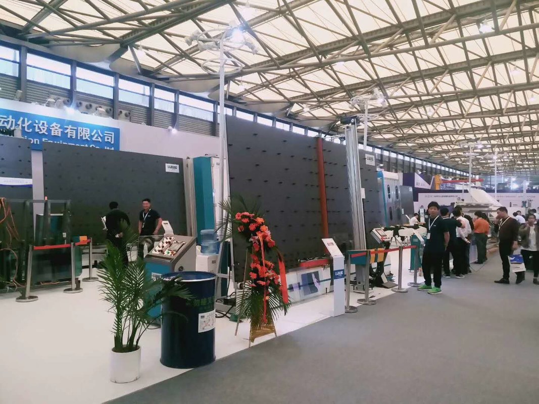 横の絶縁のガラス生産ラインのための自動アルミニウム スペーサの曲がる機械