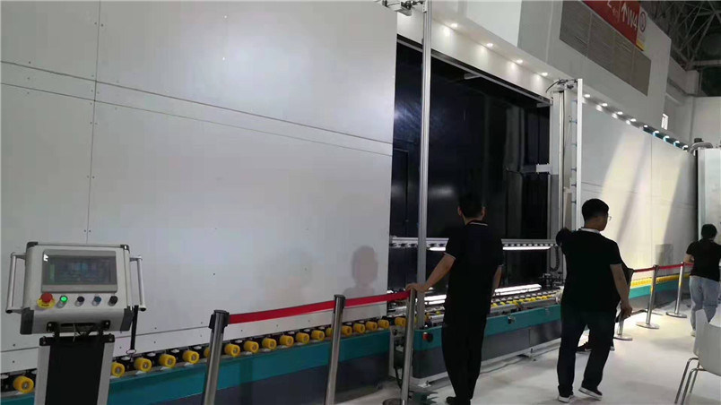 横の絶縁のガラス生産ラインのための自動アルミニウム スペーサの曲がる機械