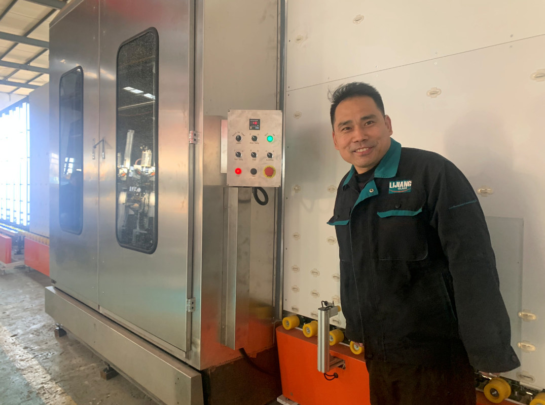 ジャンボ サイズの窓およびドアのための二重ガラスの絶縁のガラス生産ライン