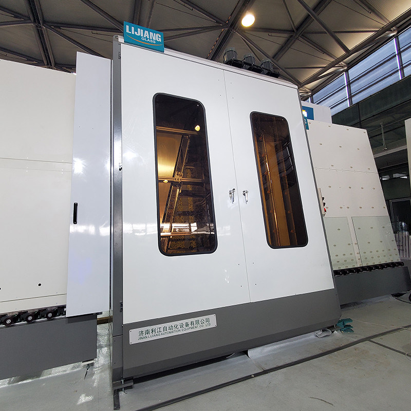 6本のPCの柔らかいブラシが付いている自動大型の縦のガラス洗濯機